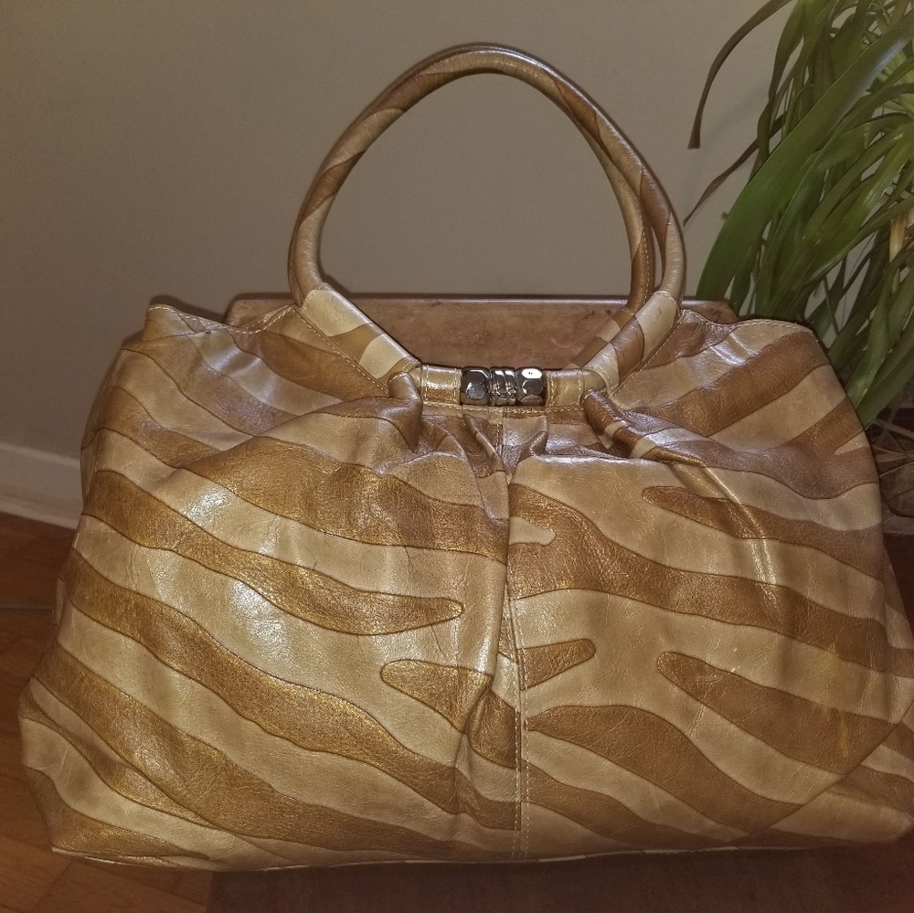 Mania Italian leather handbag